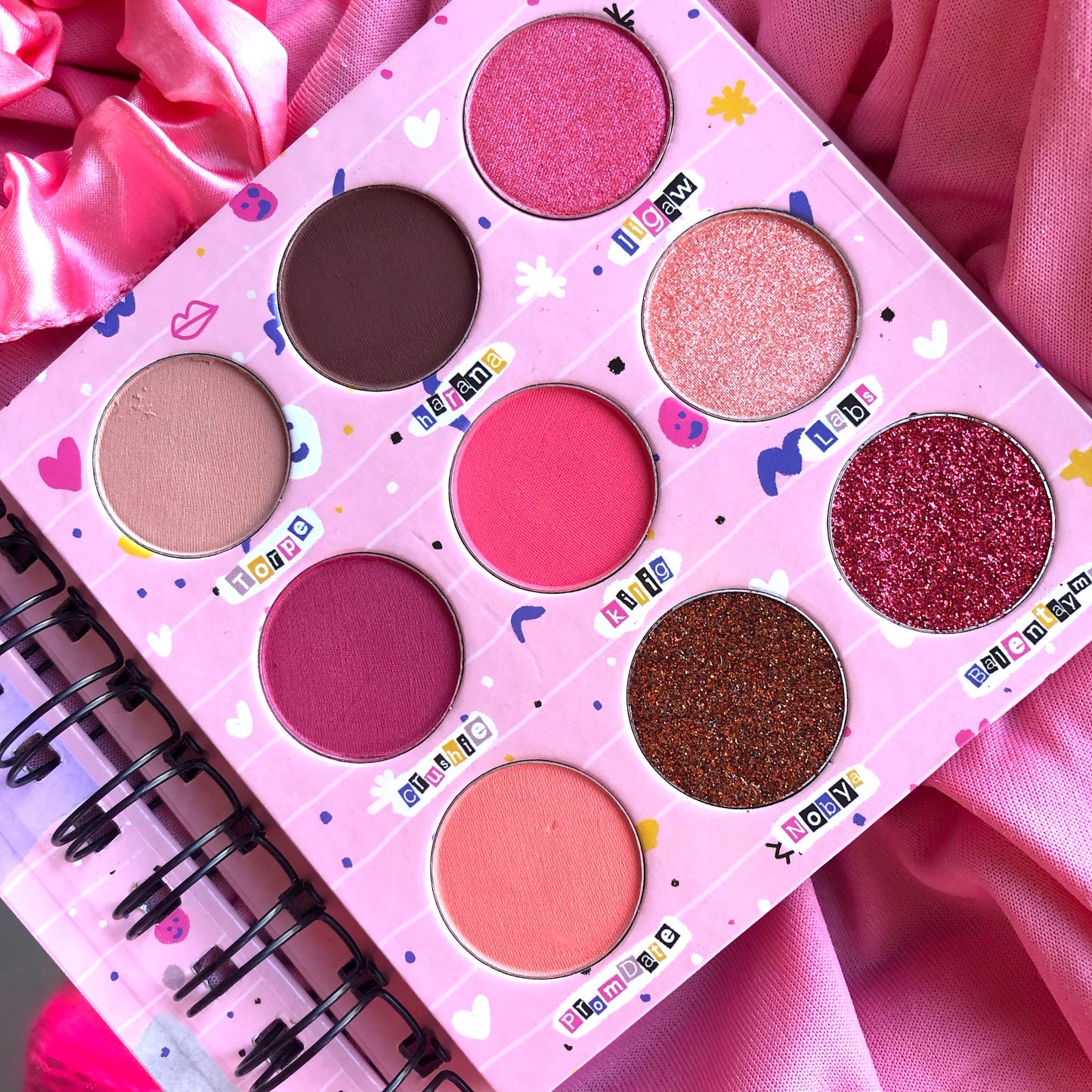 FLAMES eyeshadow palette