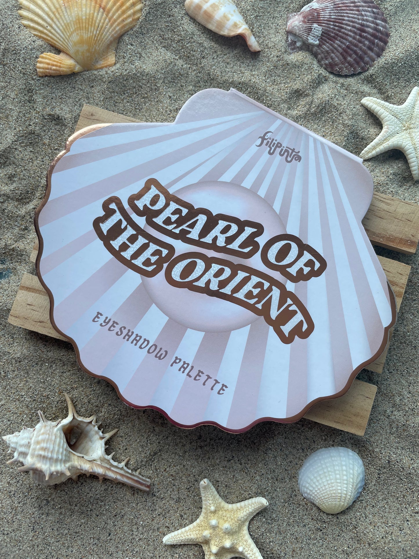 Pearl of the Orient Eyeshadow Palette